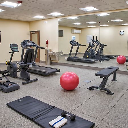 Holiday Inn Express & Suites Tulsa Ne, Claremore, An Ihg Hotel Екстериор снимка