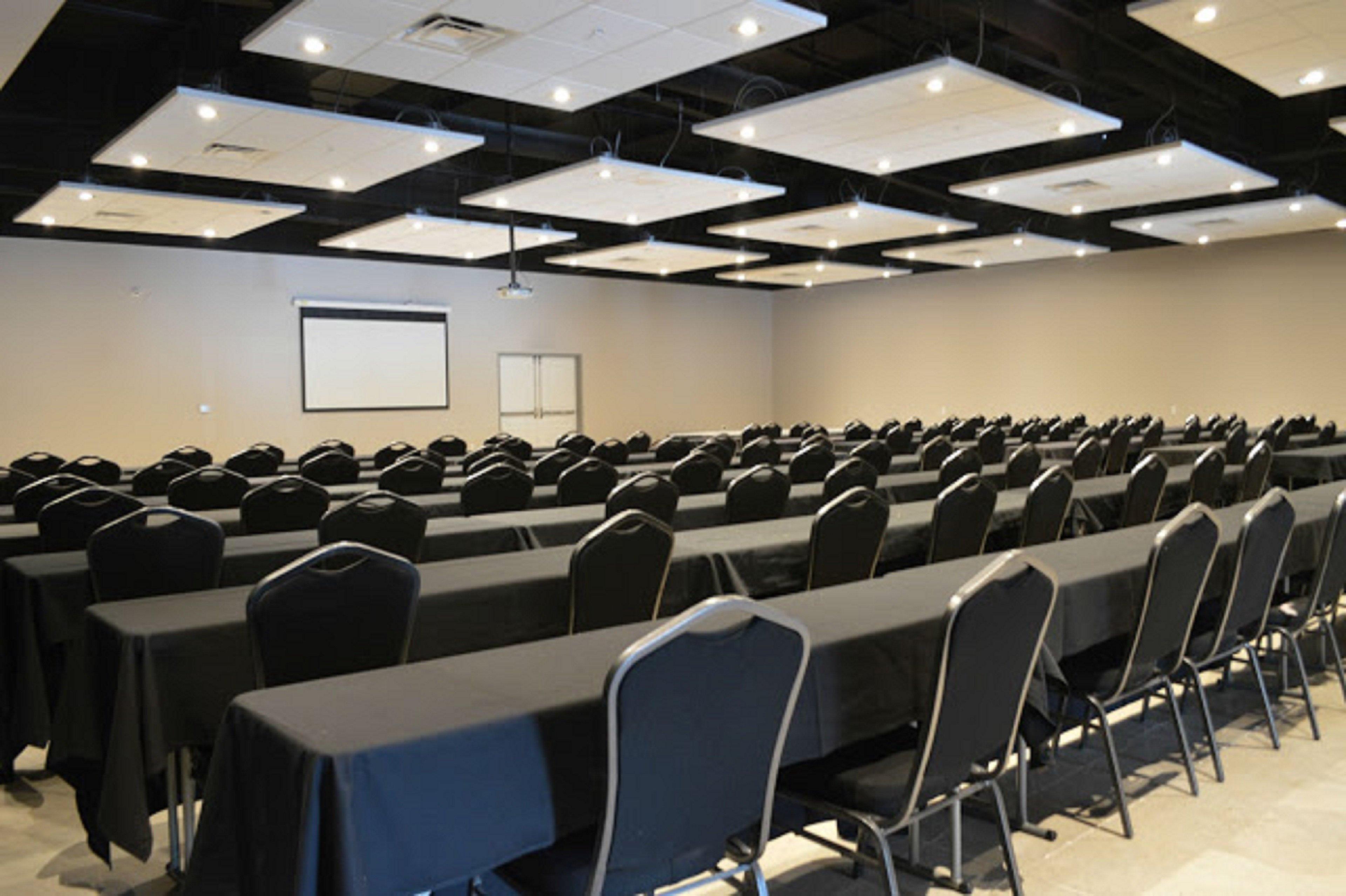 Holiday Inn Express & Suites Tulsa Ne, Claremore, An Ihg Hotel Екстериор снимка