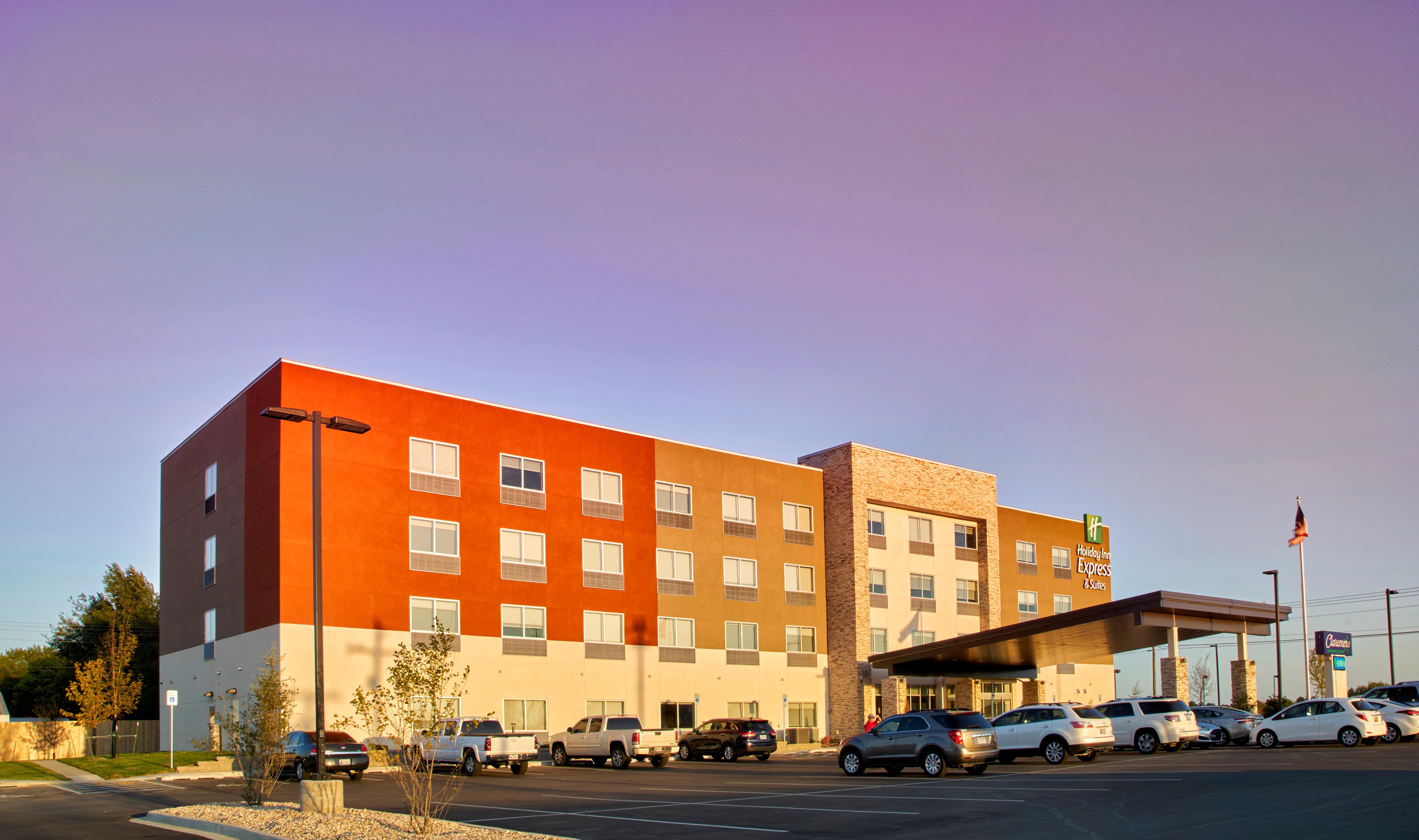 Holiday Inn Express & Suites Tulsa Ne, Claremore, An Ihg Hotel Екстериор снимка