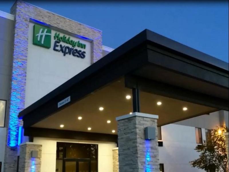 Holiday Inn Express & Suites Tulsa Ne, Claremore, An Ihg Hotel Екстериор снимка