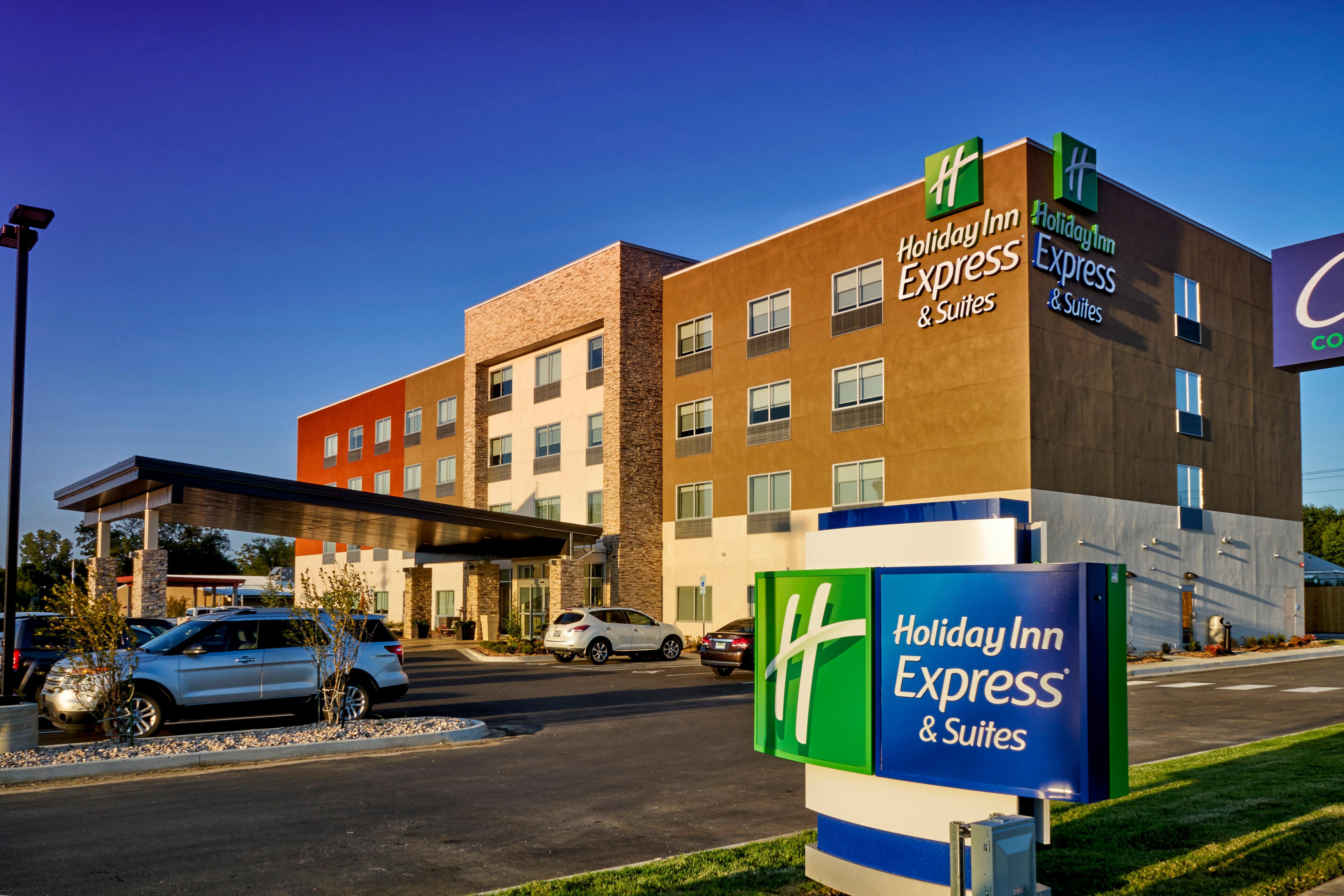 Holiday Inn Express & Suites Tulsa Ne, Claremore, An Ihg Hotel Екстериор снимка